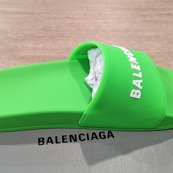 Mens Balenciaga Embossed Logo Pool Slides Sandals Green/White - Picture 5 of 5